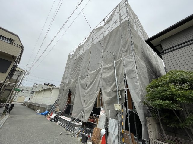 建物外観　建設中