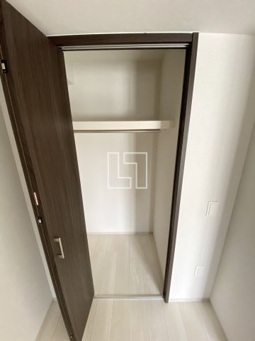 収納　DAIYA STORK阿波座　クローゼット