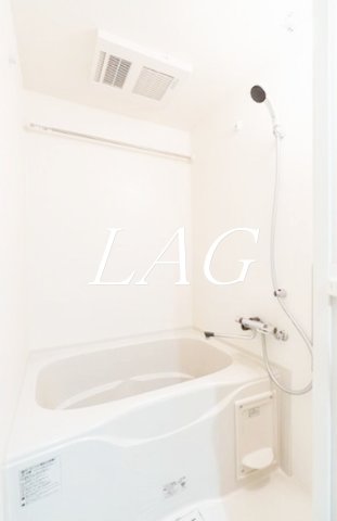 バス・シャワールーム　お風呂です。