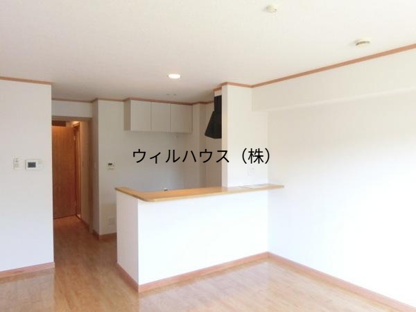 居室・リビング　人気のカウンターキッチン！