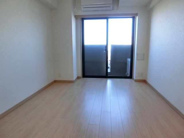 居室・リビング　別室参考写真