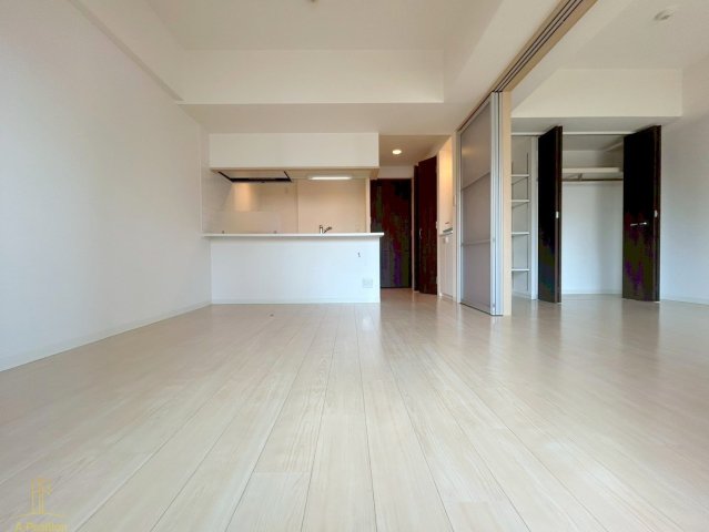 居室・リビング　プレサンス梅田北デイズ