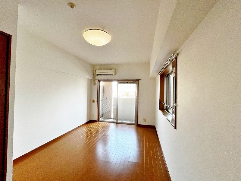 居室・リビング　★洋室8.6帖★