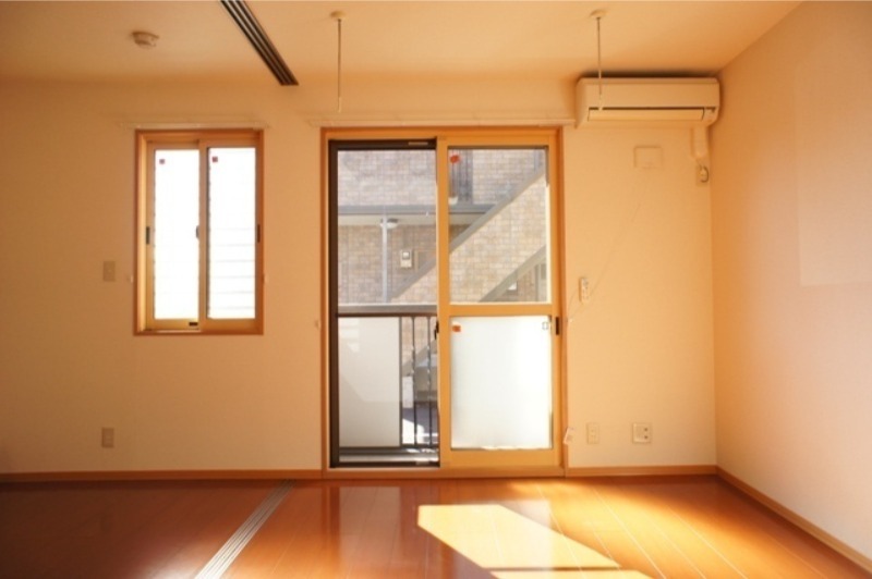 居室・リビング　図面と現状に相違がある場合には現状を優先