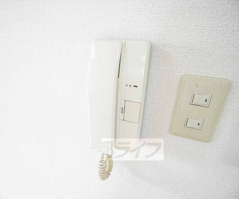 セキュリティ　ＴＶモニターはついておりません