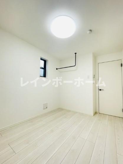 居室・リビング　※別部屋参照写真となります。