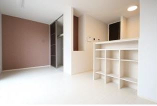 居室・リビング　同型シリーズの写真になります。