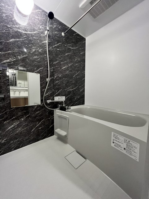 バス・シャワールーム　同物件別号室