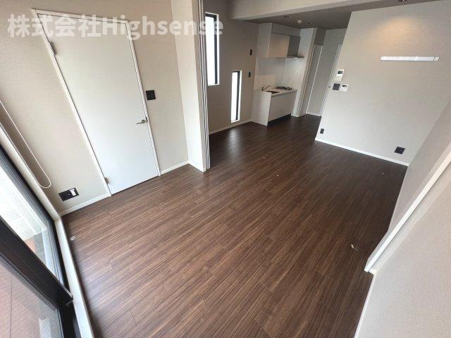 その他部屋・スペース　広くて明るい寝室