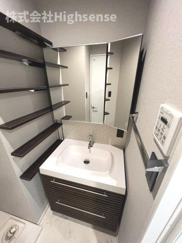 洗面設備　忙しい朝には欠かせない洗面所です