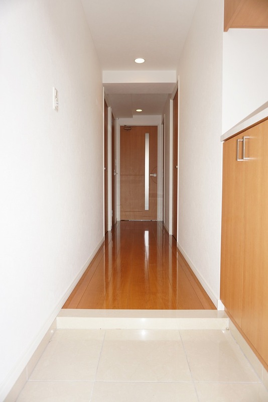 玄関　※写真と異なる場合現状優先