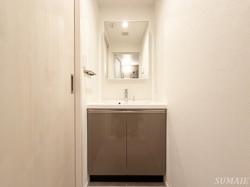 洗面設備　独立洗面台です☆