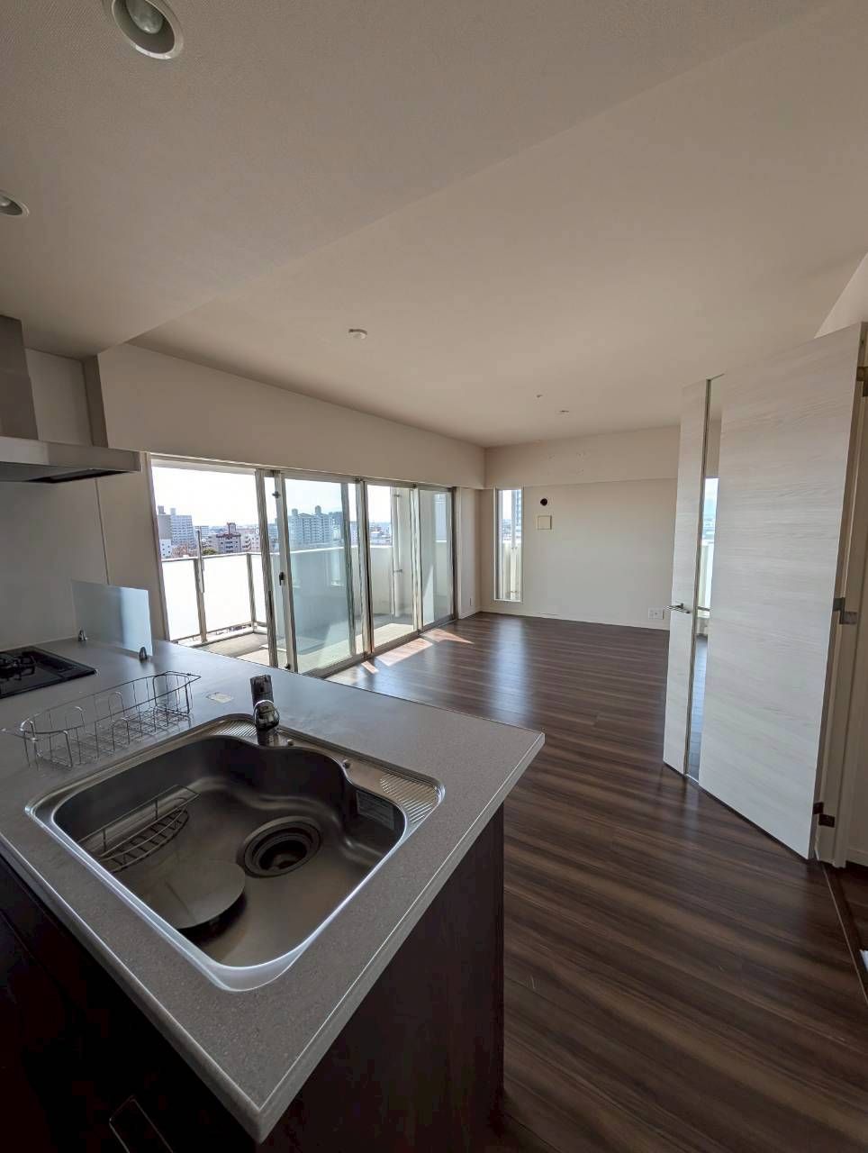 居室・リビング　広いリビングです★