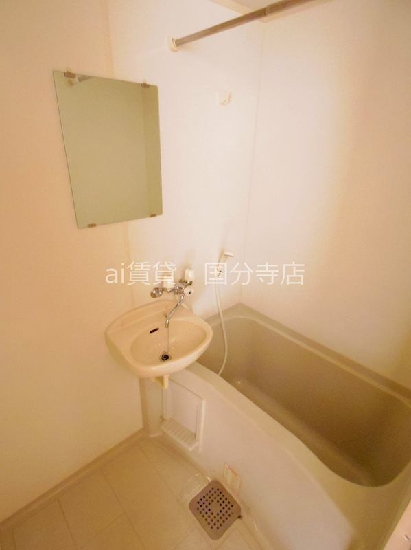 バス・シャワールーム　※別号室写真です