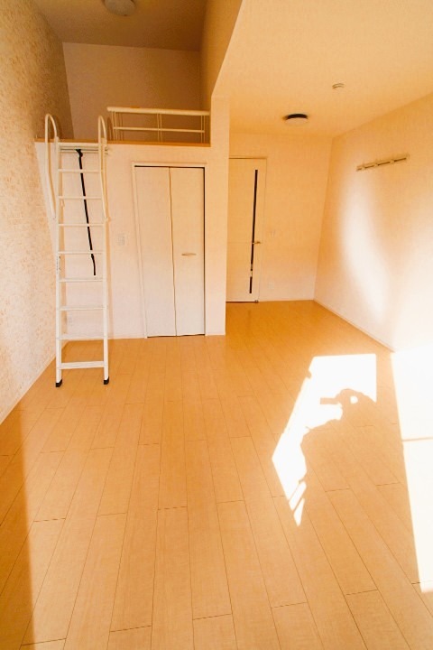 ブルースカイ山宗の居間写真