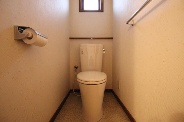 トイレ　同建物内別室の参考写真です。※現況優先