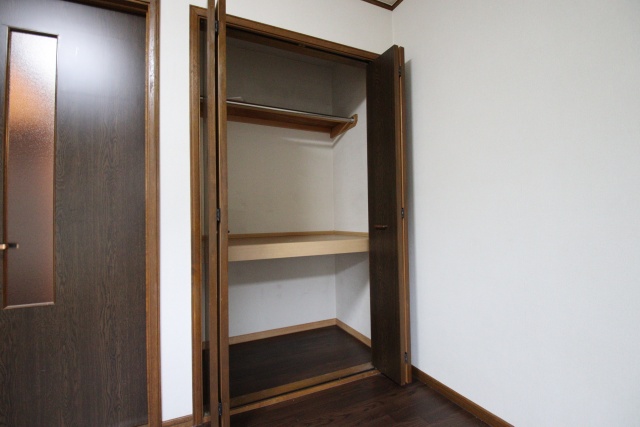 収納　同建物内別室の参考写真です。※現況優先