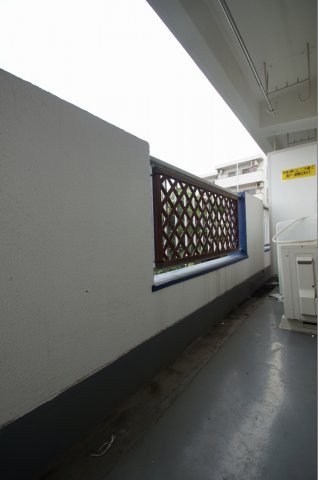 バルコニー　「バルコニー」