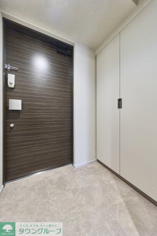 玄関　※参考写真