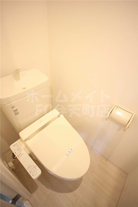 トイレ　コンパクトで使いやすいトイレです