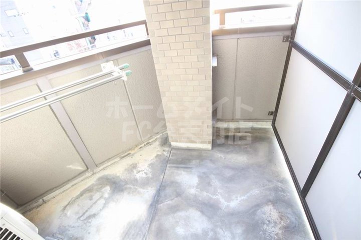 バルコニー　バルコニー付きです