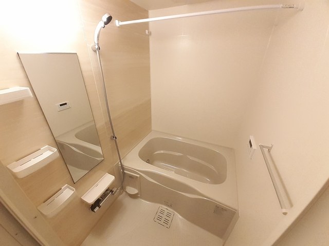 バス・シャワールーム　バス