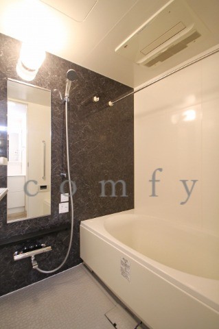 バス・シャワールーム　追炊き浴室乾燥機付バス