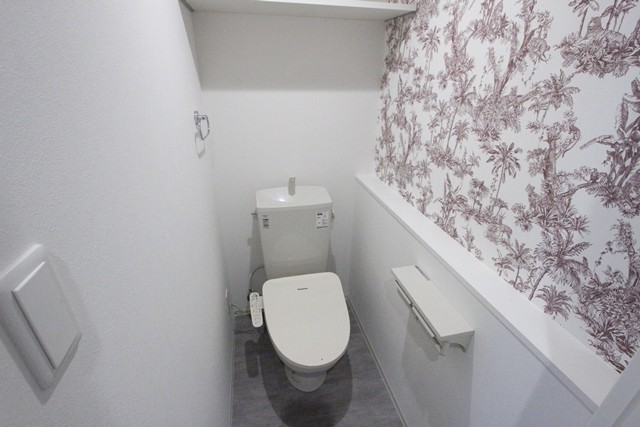 トイレ　ウォシュレット設置済みです！