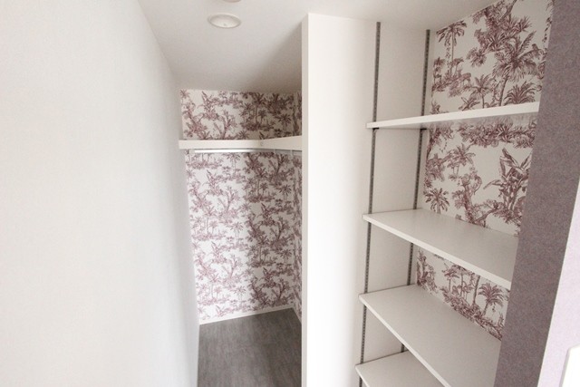 収納　収納力のあるウォークインクローゼットです！