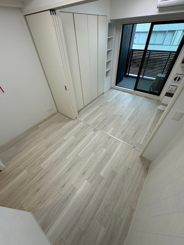 居室・リビング　こちらのリビングで趣味の時間をお楽しみください