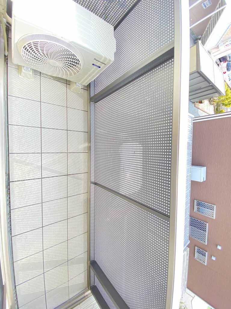 バルコニー　バルコニー