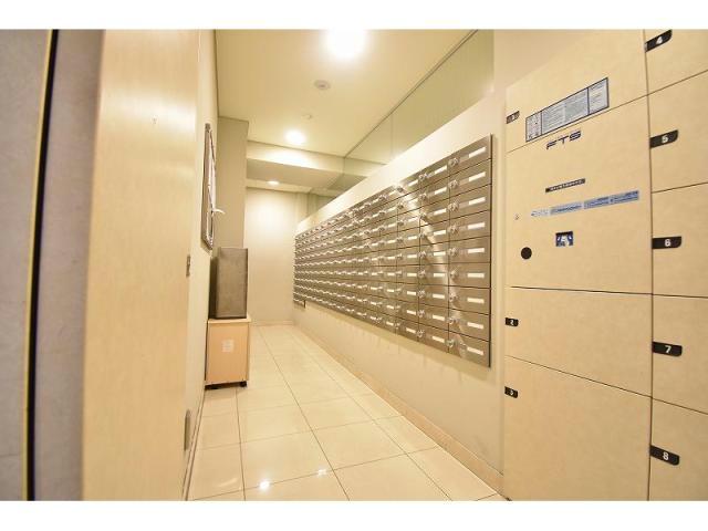 エントランス　エントランス部分