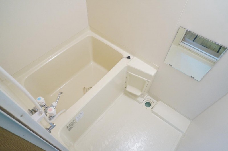 バス・シャワールーム　浴室