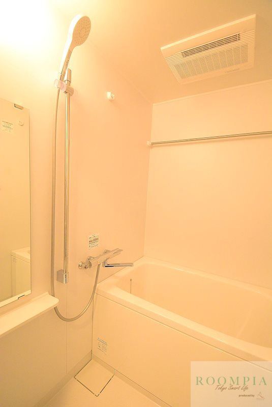 バス・シャワールーム　バス