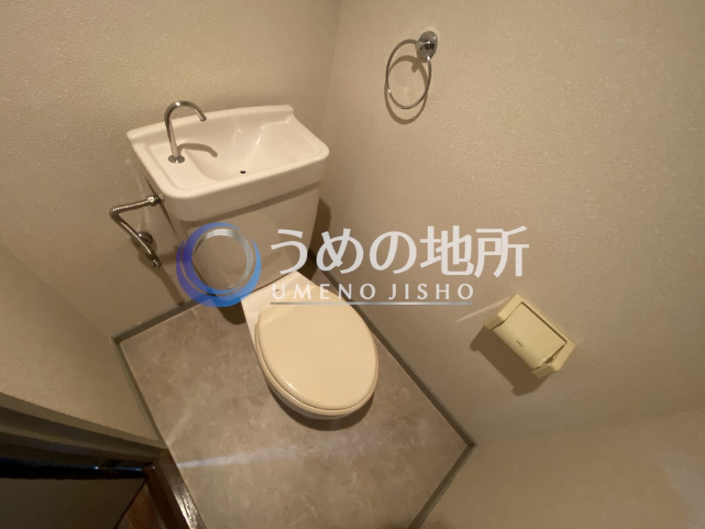 トイレ　トイレ
