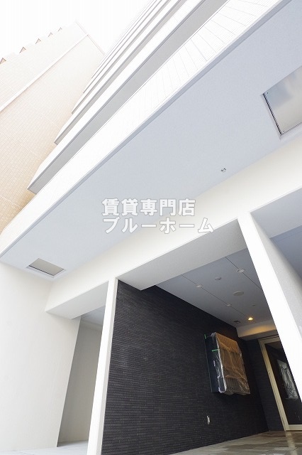 建物外観　鉄筋コンクリート12階建てのマンションです！
