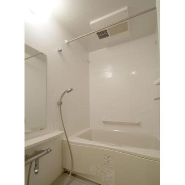 バス・シャワールーム　※写真は同タイプ住戸です。