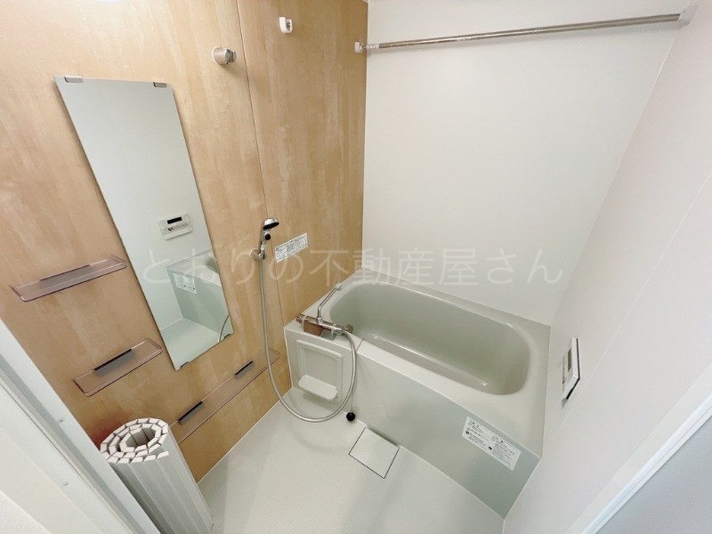 バス・シャワールーム　浴室　※参考画像　カラーが異なる場合があります。