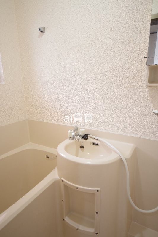 洗面設備　～同仕様写真～