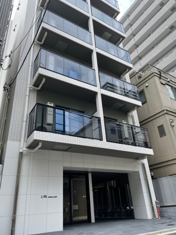 建物外観　ログ銀座イースト