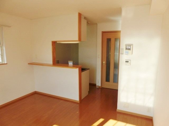 その他部屋・スペース　バルコニーからのＬＤＫです。