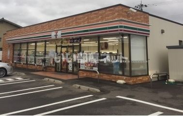 コンビニ　セブンイレブン金沢浅野本町店（コンビニ）まで828m