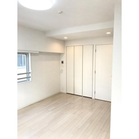 居室・リビング　別号室参考写真