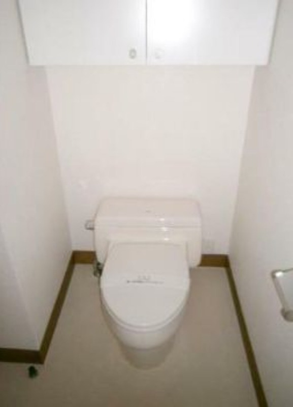 トイレ　同仕様写真含む