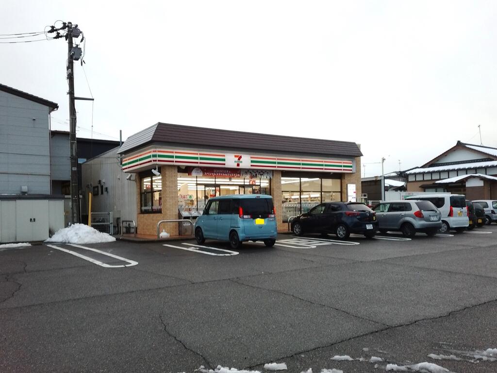 コンビニ　セブンイレブン新潟幸栄店（コンビニ）まで294m