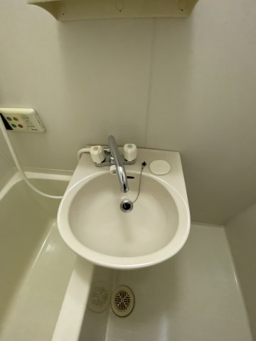 洗面設備　他室参照（現況とは異なる可能性があります）