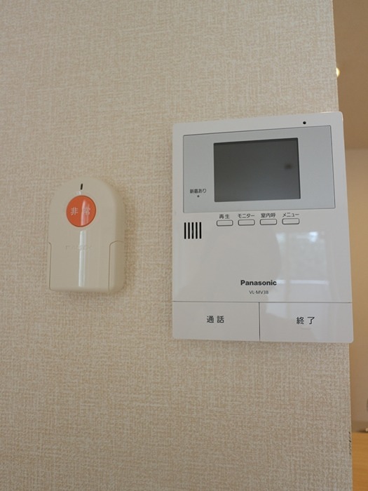 セキュリティ　来訪者の姿を確認できます。