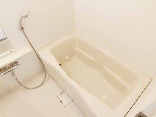 バス・シャワールーム　お部屋探しはタウンハウジング蘇我店にお任せ下さい♪