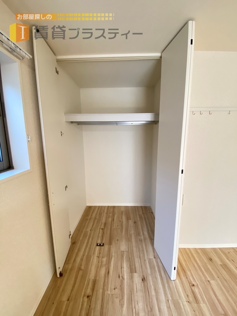 収納　多い目の収納はこちら。