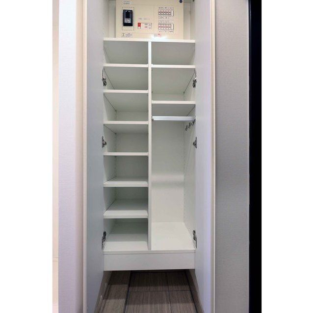 収納　シューズBOX
